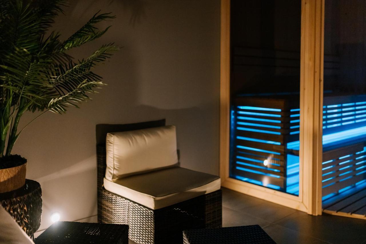 Osrodek Szkoleniowo Wypoczynkowy Roznow Otel Dış mekan fotoğraf